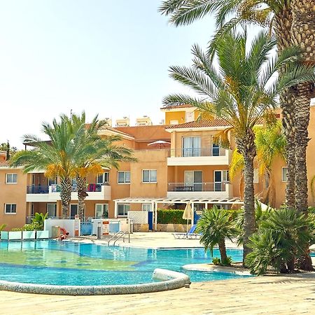 H&O Golden Sun Suite Пафос Экстерьер фото